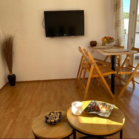 Apartment Remi, Penthouse With Balcony, Free Parking 산책길 외부 사진